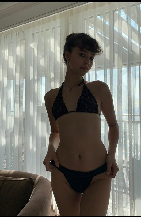 Inyourdre4mz porn star pic