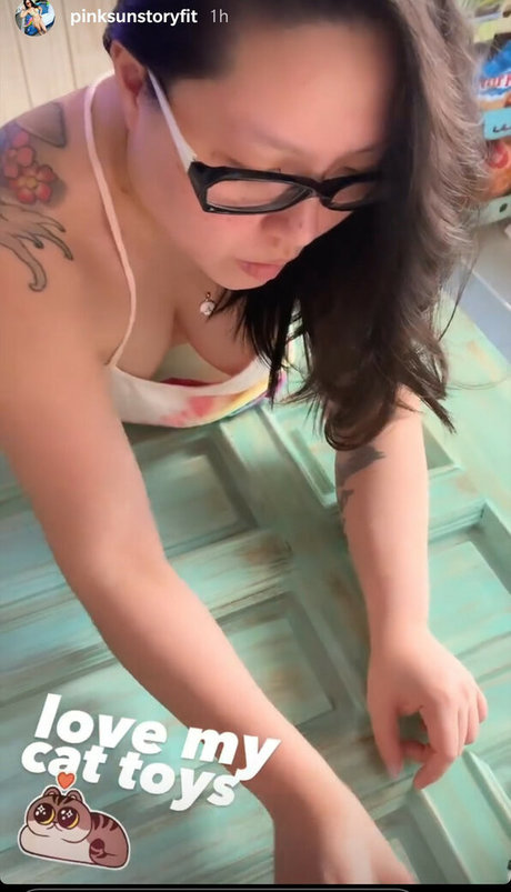 Pinksunstory xxx model galleries