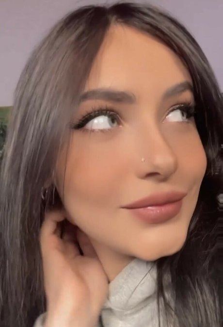 MarieMoone nudes pornstar pictures