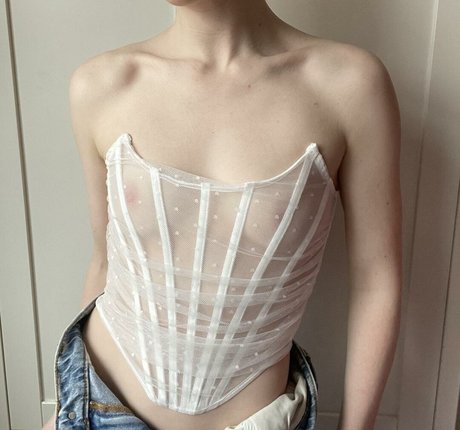 Alice Ipsen nudes model galleries