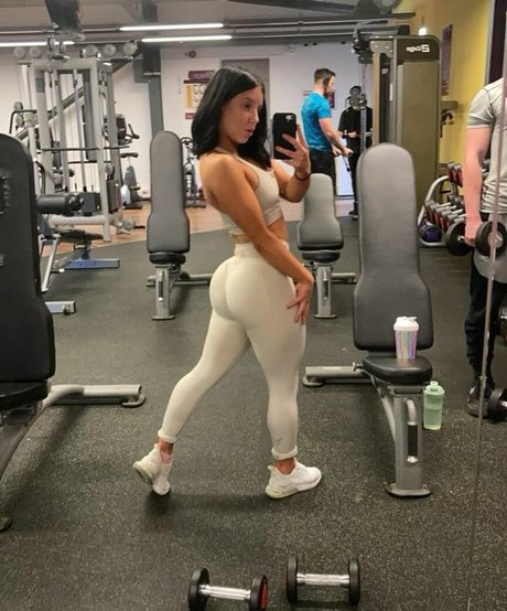 Yasmin allyshia naked pornstar gallery