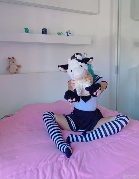 codon sg star sexy photos