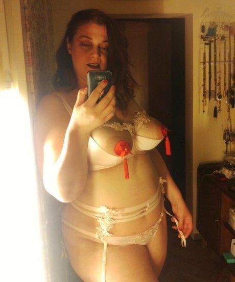 curvymakeup free pornstar pics