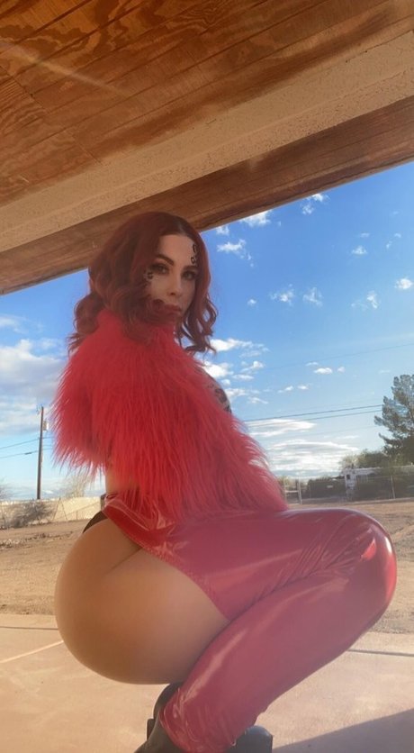 Alexis Pierce star exclusive photos