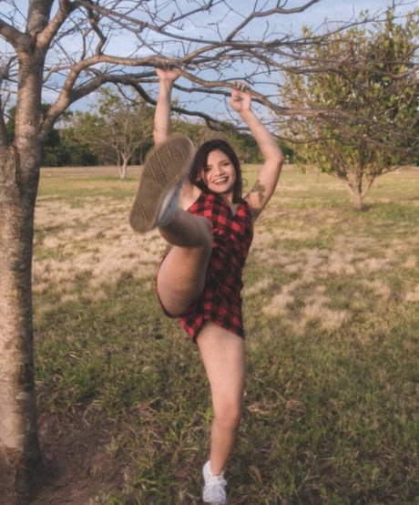 Jessie Cardim model nude galleries