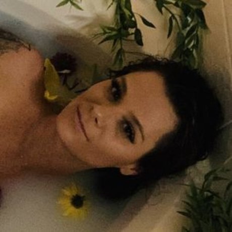 chroniclesofatiredassmom perfect actress pics