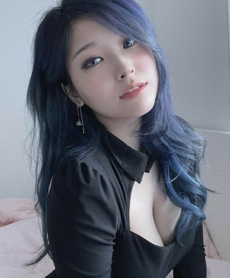 sucking tits onlyfans art nude pictures