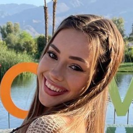 Shaela Mc Gilton nude star photo