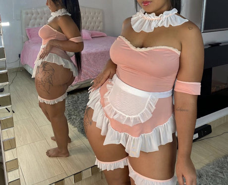 Angiecoss sex model photos