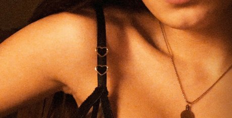 Flor Laneve naked actress photos