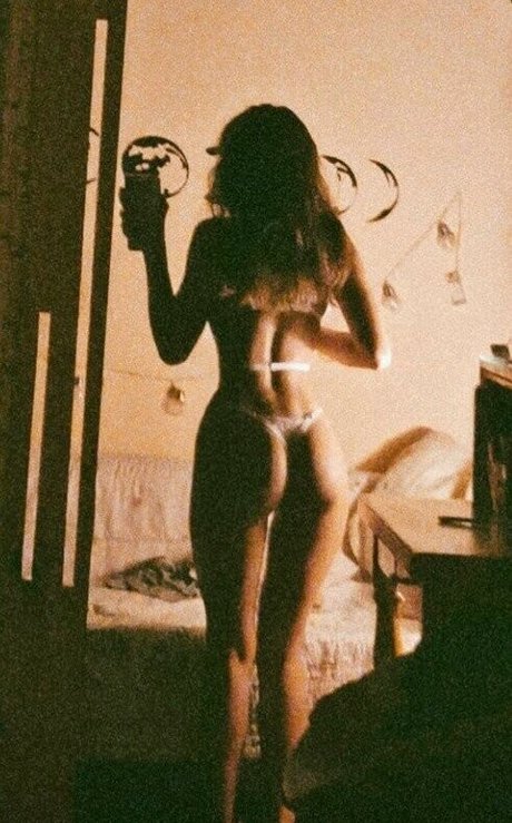 Flor Laneve hot star pic