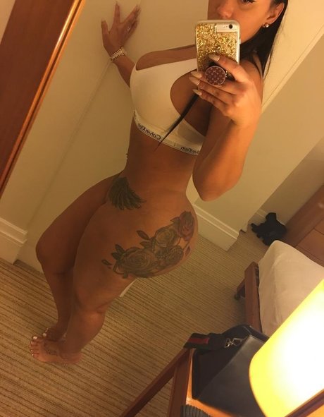 Jcakesbx hot model picture