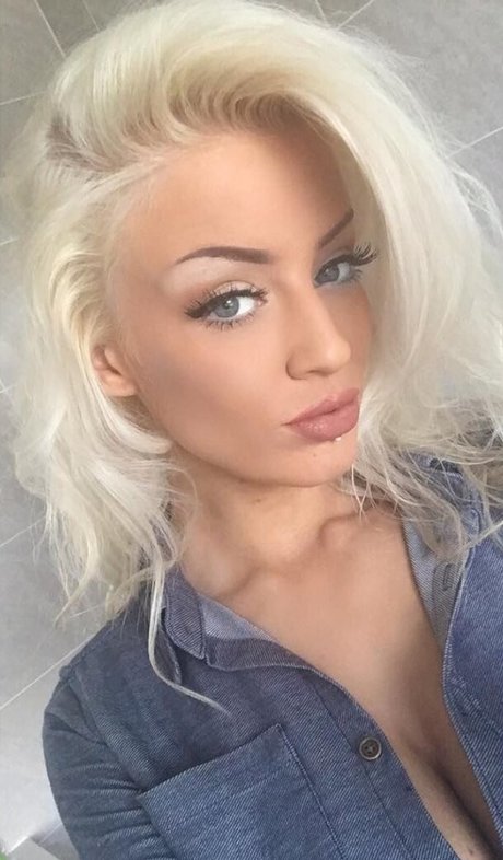 Xcandylashes model pretty pic