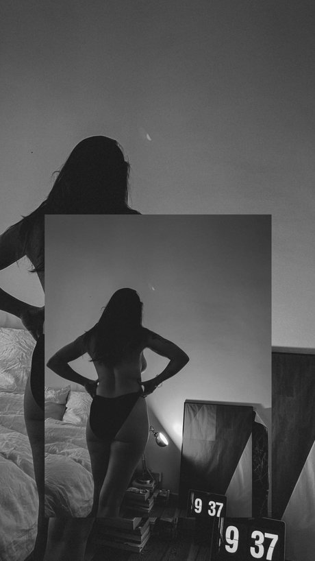 Sophieandjune model nude photos