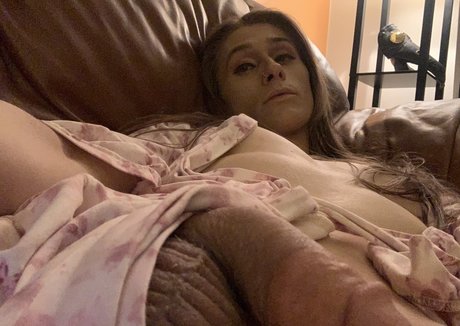 lunaa tha Bunny pretty pornstar pictures