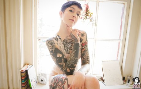 Femme Puppy pornstar art pictures