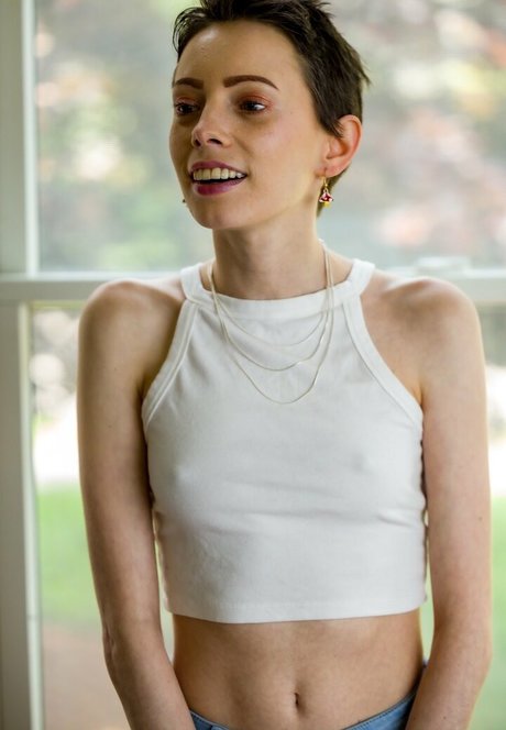 Aria Haze exclusive star pictures