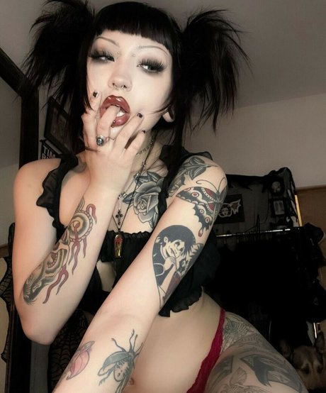 Princ3ssscissorhands model perfect pics
