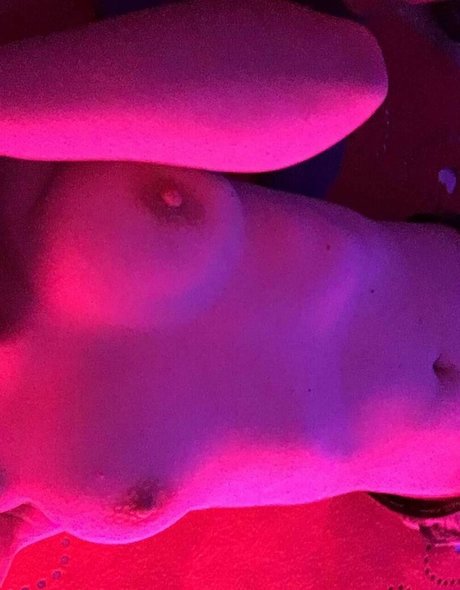 Italkwho beautiful pornstar picture