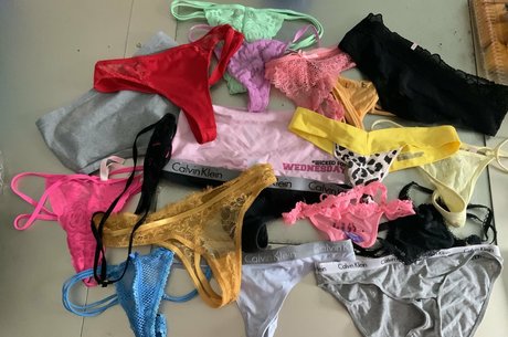 kitty milf onlyfans erotic image