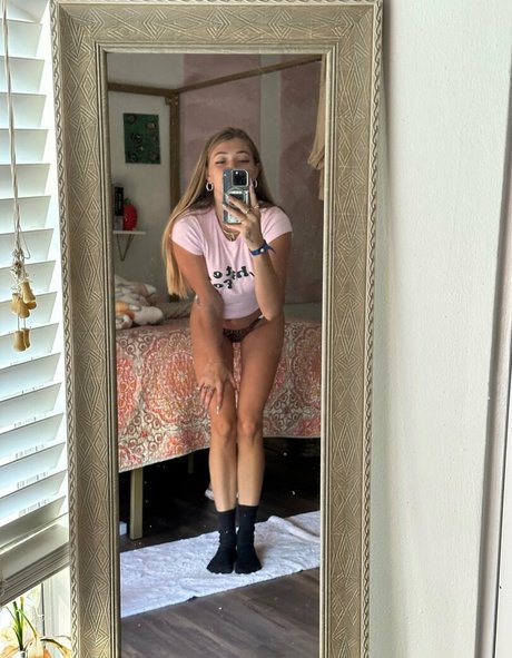 kaliblair naked model gallery