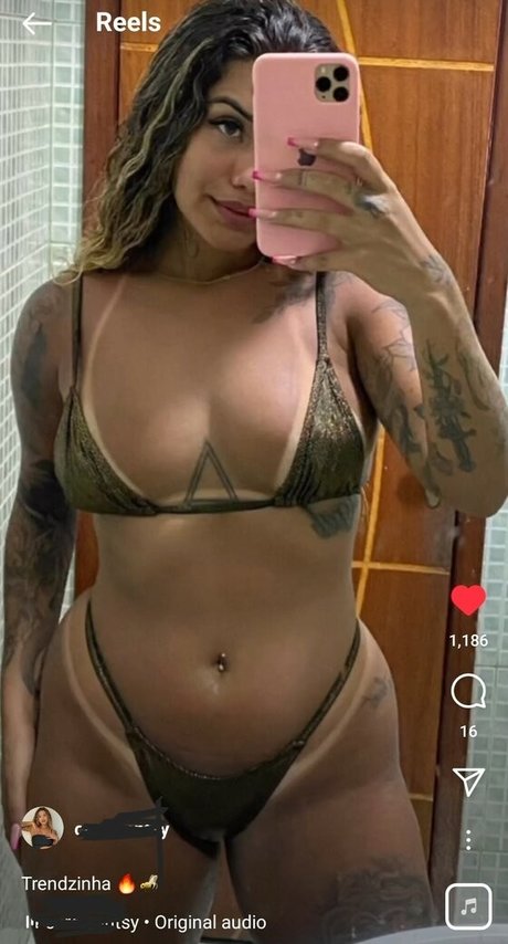 Muito Linda exclusive pornstar picture