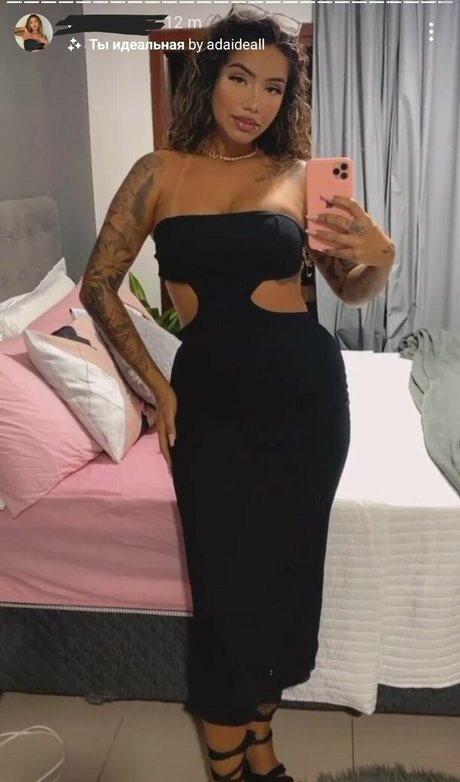 Muito Linda model porn photos