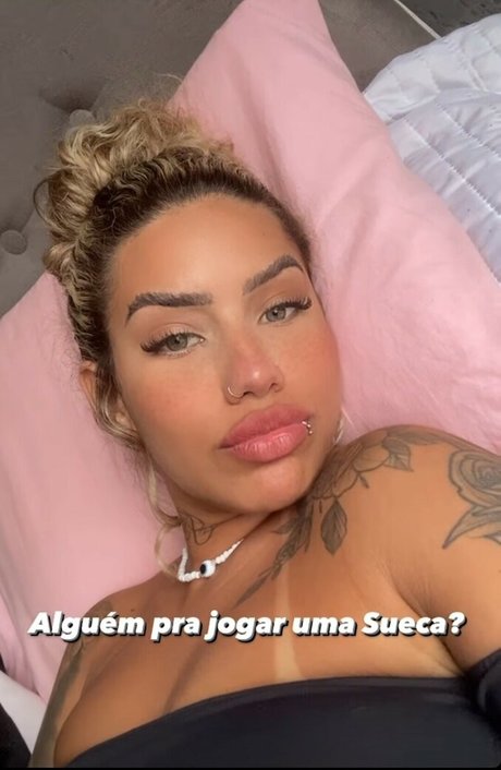 Muito Linda star naked pictures