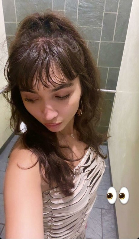 Rowan Blanchard sex pornstar image