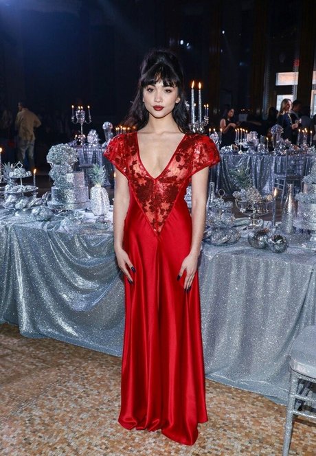 Rowan Blanchard beautiful actress img