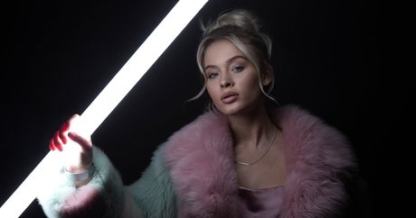 Zara Larsson sexy actress image