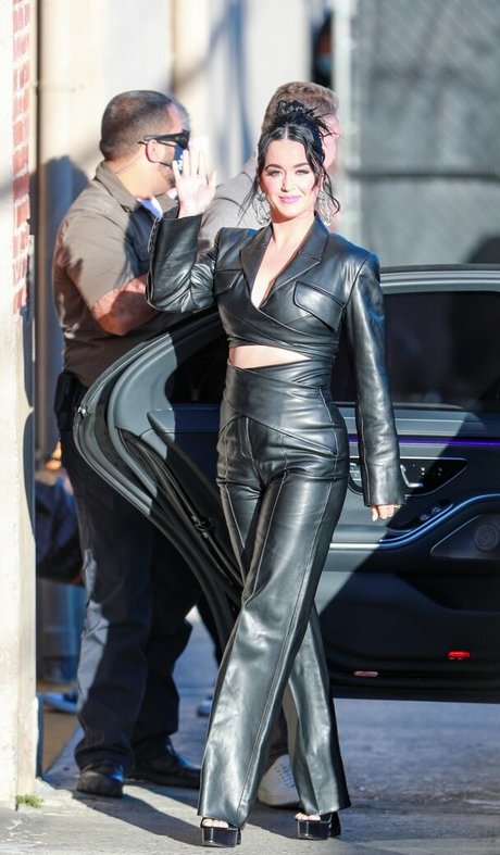 Katy Perry model top images