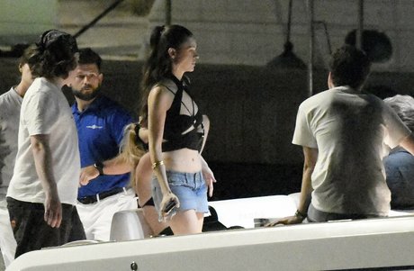 Nicola Peltz exclusive model image