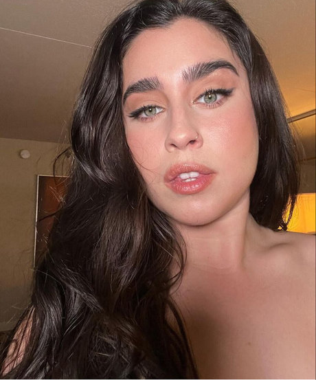 amateur latina onlyfans pornos pictures