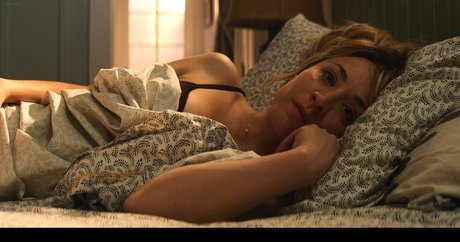 Kaley Cuoco model nudes gallery