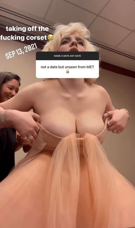 Billie Eilish pornographic model image