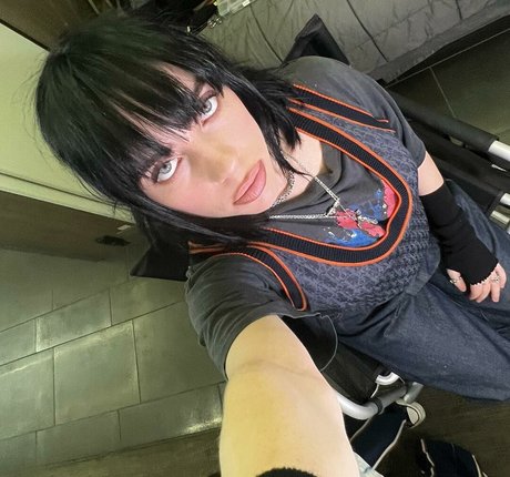 Billie Eilish star xxx picture