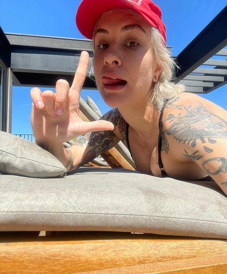 beautiful asian onlyfans hot naked image