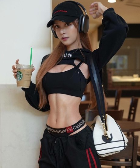 cathrynli porn star image