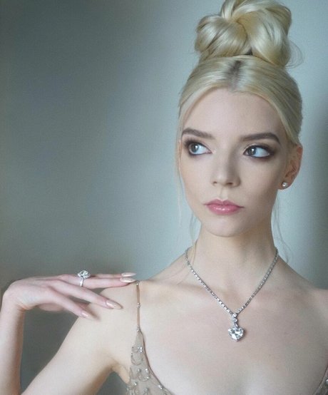 Anya Taylor Joy model best img