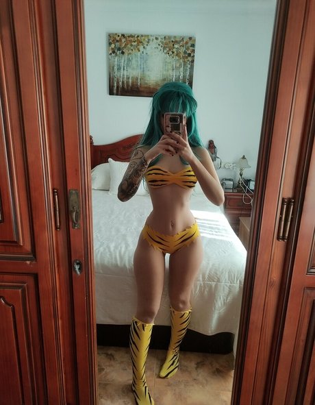 sucking tits onlyfans erotic pic