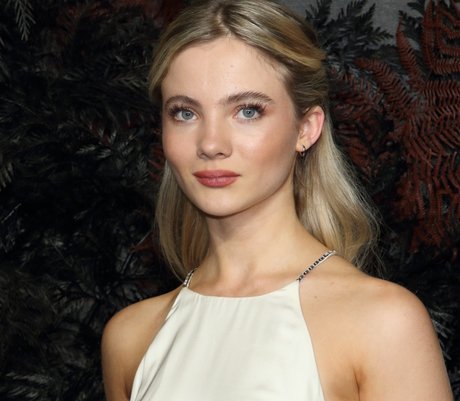 Freya Allan nudes actress galleries