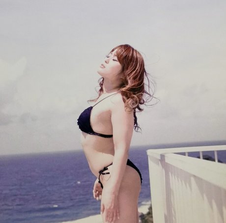 Iyo Sky high quality model gallery