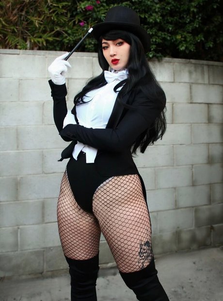Caytie Cosplay sex actress archive