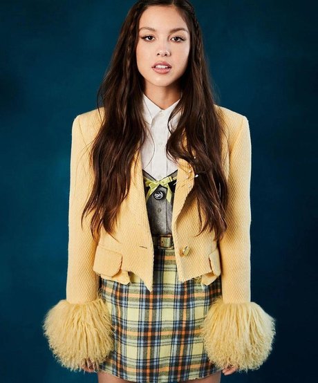 Olivia Rodrigo porn model pics