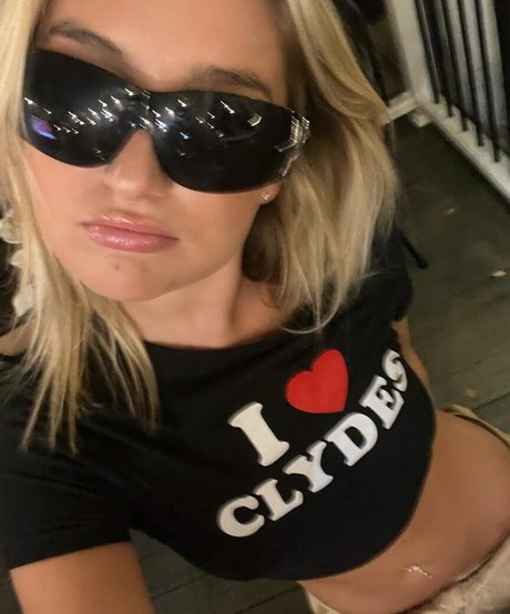 Alexa Meyer top profile image