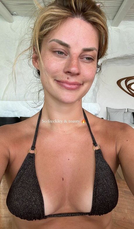 blowjob shower onlyfans naked pics