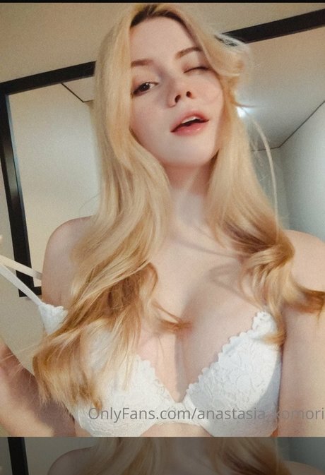 Anastasia Komori perfect pornstar photos