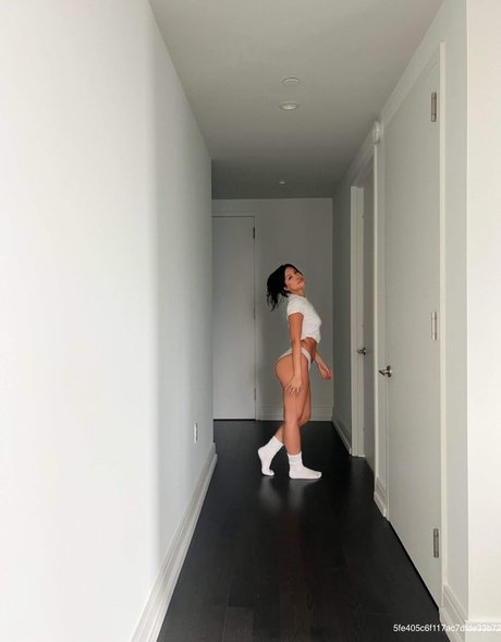 pregnant teen onlyfans porn picture