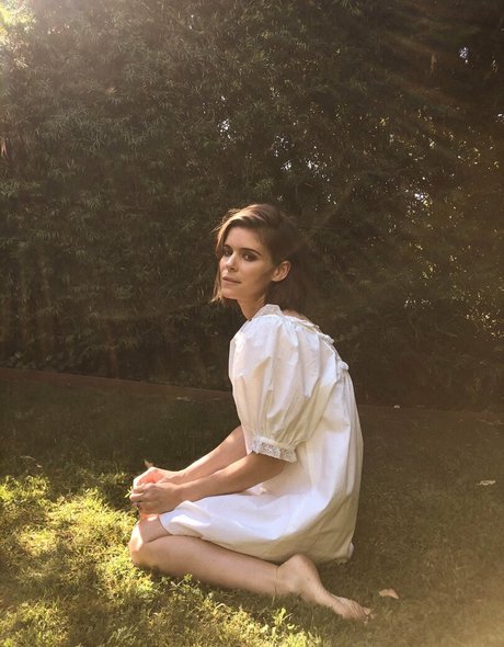 Kate Mara high quality pornstar photos